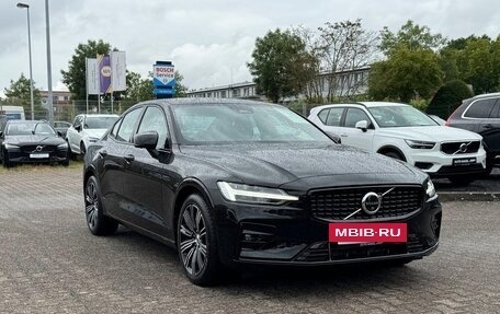 Volvo S60 III, 2024 год, 4 850 000 рублей, 4 фотография