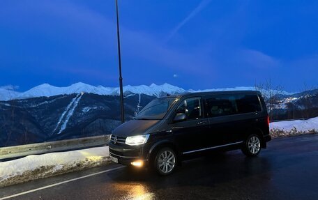 Volkswagen Multivan T6 рестайлинг, 2019 год, 5 500 000 рублей, 7 фотография