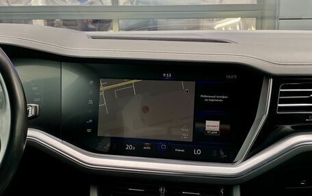 Volkswagen Touareg III, 2018 год, 4 899 000 рублей, 14 фотография