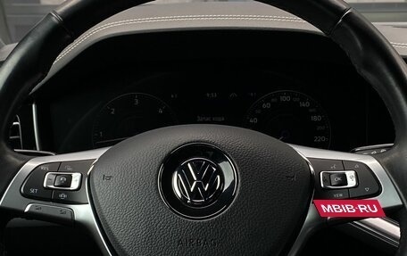 Volkswagen Touareg III, 2018 год, 4 899 000 рублей, 17 фотография