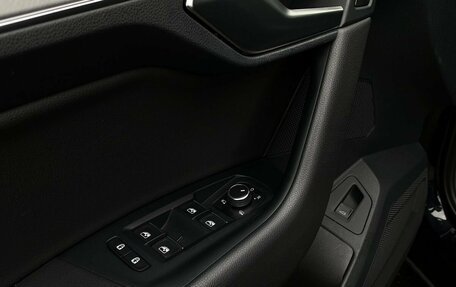 Volkswagen Touareg III, 2018 год, 4 899 000 рублей, 22 фотография