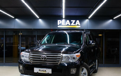 Toyota Land Cruiser 200, 2013 год, 3 549 000 рублей, 1 фотография