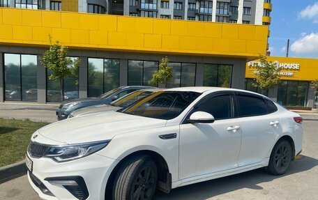 KIA Optima IV, 2018 год, 1 050 000 рублей, 5 фотография