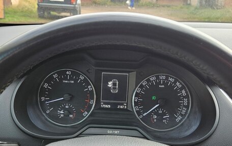 Skoda Octavia, 2013 год, 950 000 рублей, 15 фотография