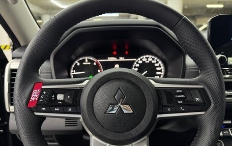 Mitsubishi L200, 2025 год, 5 200 000 рублей, 8 фотография