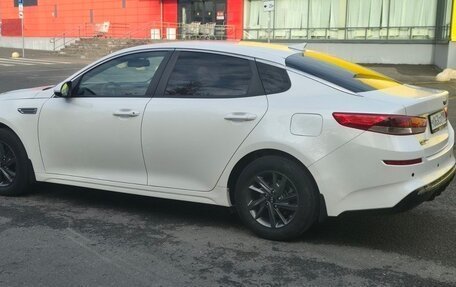 KIA Optima IV, 2019 год, 1 050 000 рублей, 7 фотография