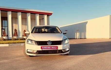 Volkswagen Passat B7, 2013 год, 1 300 000 рублей, 3 фотография