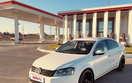 Volkswagen Passat B7, 2013 год, 1 300 000 рублей, 31 фотография