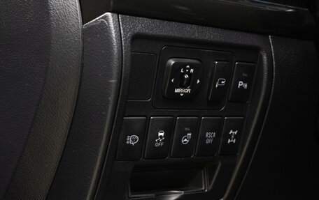 Toyota Land Cruiser 200, 2013 год, 3 549 000 рублей, 24 фотография