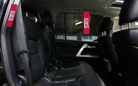 Toyota Land Cruiser 200, 2013 год, 3 549 000 рублей, 30 фотография