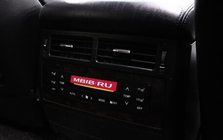 Toyota Land Cruiser 200, 2013 год, 3 549 000 рублей, 33 фотография