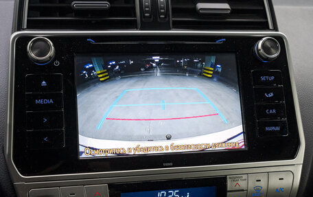 Toyota Land Cruiser Prado 150 рестайлинг 2, 2017 год, 5 250 000 рублей, 29 фотография