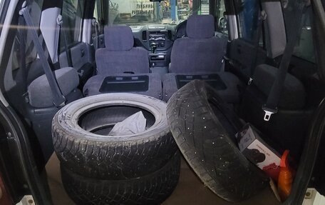 Mitsubishi Dion I рестайлинг, 2000 год, 250 000 рублей, 3 фотография