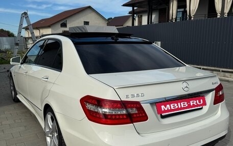 Mercedes-Benz E-Класс, 2012 год, 1 590 000 рублей, 8 фотография