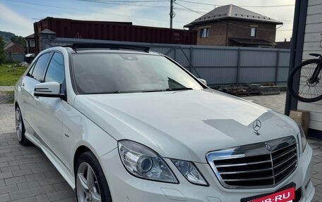 Mercedes-Benz E-Класс, 2012 год, 1 590 000 рублей, 2 фотография