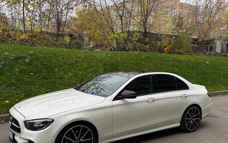 Mercedes-Benz E-Класс, 2022 год, 5 449 000 рублей, 4 фотография