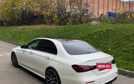 Mercedes-Benz E-Класс, 2022 год, 5 449 000 рублей, 5 фотография