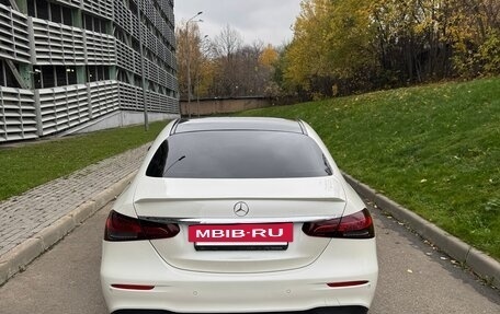 Mercedes-Benz E-Класс, 2022 год, 5 449 000 рублей, 6 фотография