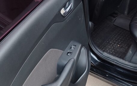 Hyundai Solaris II рестайлинг, 2017 год, 1 185 000 рублей, 9 фотография