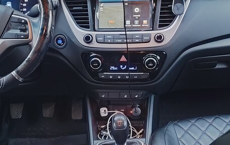 Hyundai Solaris II рестайлинг, 2017 год, 1 185 000 рублей, 14 фотография