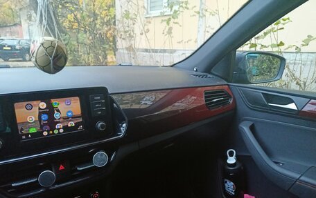 Volkswagen Polo VI (EU Market), 2022 год, 1 600 000 рублей, 2 фотография