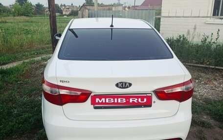 KIA Rio III рестайлинг, 2014 год, 790 000 рублей, 6 фотография