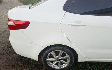 KIA Rio III рестайлинг, 2014 год, 790 000 рублей, 20 фотография