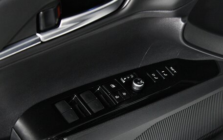 Toyota Camry, 2025 год, 4 940 000 рублей, 21 фотография