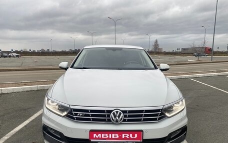 Volkswagen Passat B8 рестайлинг, 2017 год, 2 000 000 рублей, 1 фотография