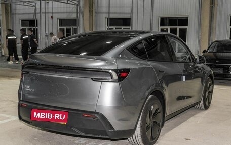 Tesla Model Y I, 2025 год, 5 814 000 рублей, 7 фотография