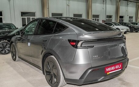 Tesla Model Y I, 2025 год, 5 814 000 рублей, 5 фотография