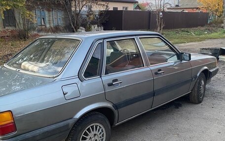 Audi 80, 1985 год, 330 000 рублей, 3 фотография