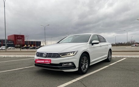Volkswagen Passat B8 рестайлинг, 2017 год, 2 000 000 рублей, 3 фотография