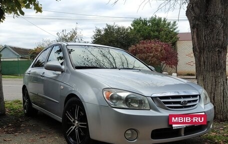 KIA Cerato I, 2005 год, 555 000 рублей, 2 фотография