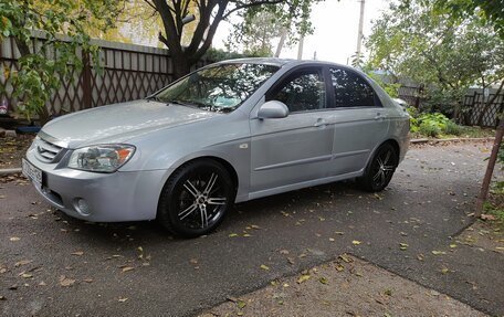 KIA Cerato I, 2005 год, 555 000 рублей, 24 фотография