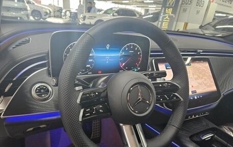 Mercedes-Benz E-Класс, 2025 год, 7 700 000 рублей, 5 фотография