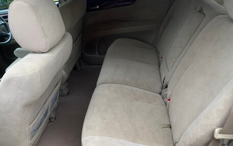 Toyota Ipsum II, 2001 год, 600 000 рублей, 10 фотография