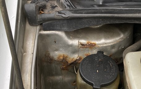 Toyota Ipsum II, 2001 год, 600 000 рублей, 15 фотография