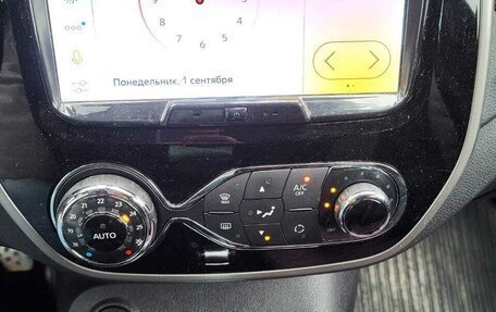 Renault Kaptur I рестайлинг, 2019 год, 1 550 000 рублей, 8 фотография