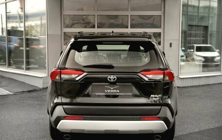 Toyota RAV4, 2025 год, 4 550 000 рублей, 9 фотография