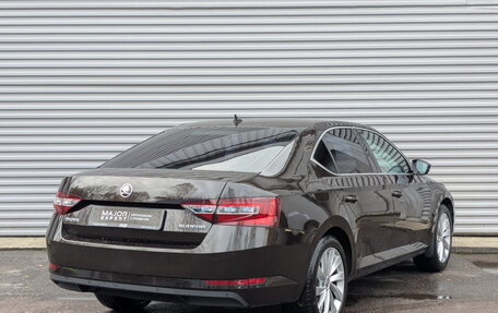 Skoda Superb III рестайлинг, 2017 год, 1 730 000 рублей, 5 фотография