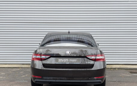 Skoda Superb III рестайлинг, 2017 год, 1 730 000 рублей, 6 фотография