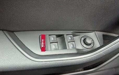 Skoda Superb III рестайлинг, 2017 год, 1 730 000 рублей, 28 фотография