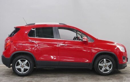 Chevrolet Tracker III, 2015 год, 930 000 рублей, 4 фотография