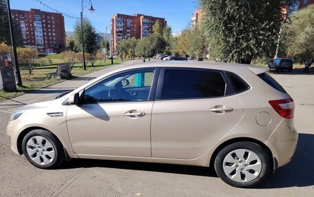 KIA Rio III рестайлинг, 2015 год, 840 000 рублей, 3 фотография