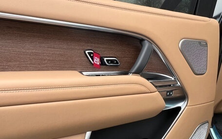 Land Rover Range Rover IV рестайлинг, 2024 год, 23 000 000 рублей, 15 фотография