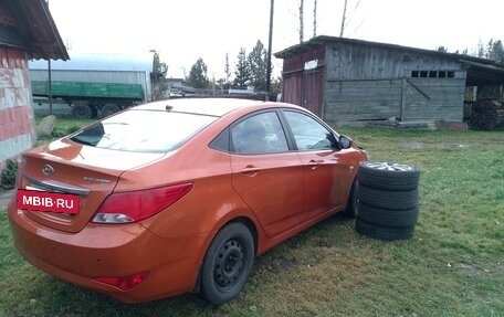 Hyundai Solaris II рестайлинг, 2015 год, 1 200 000 рублей, 4 фотография