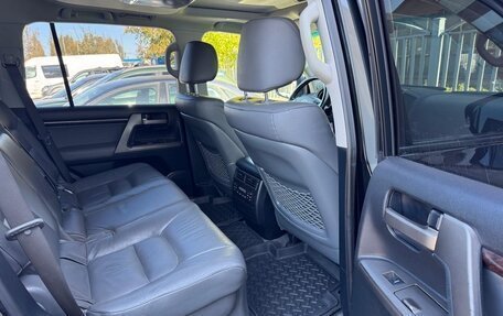 Toyota Land Cruiser 200, 2008 год, 2 250 000 рублей, 19 фотография