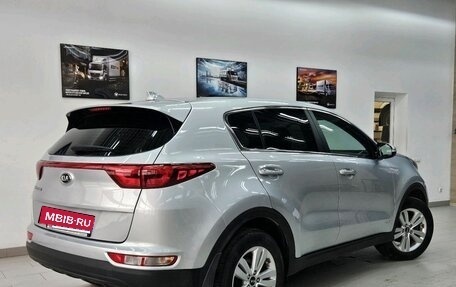 KIA Sportage IV рестайлинг, 2018 год, 2 150 000 рублей, 2 фотография