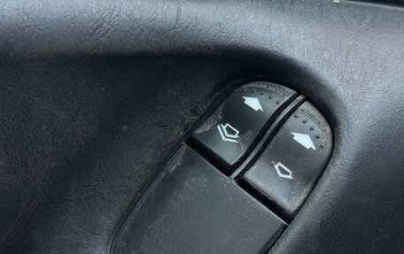 Ford Focus IV, 2003 год, 249 999 рублей, 10 фотография